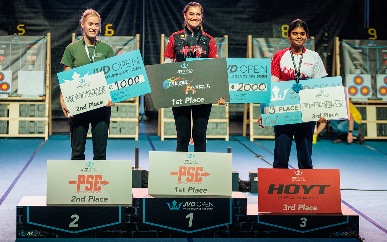 Meeri–Marita Paas võitis Kings of Archery JVD Open´il hõbemedali!